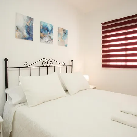 Wish Amparo De Apartment Seville